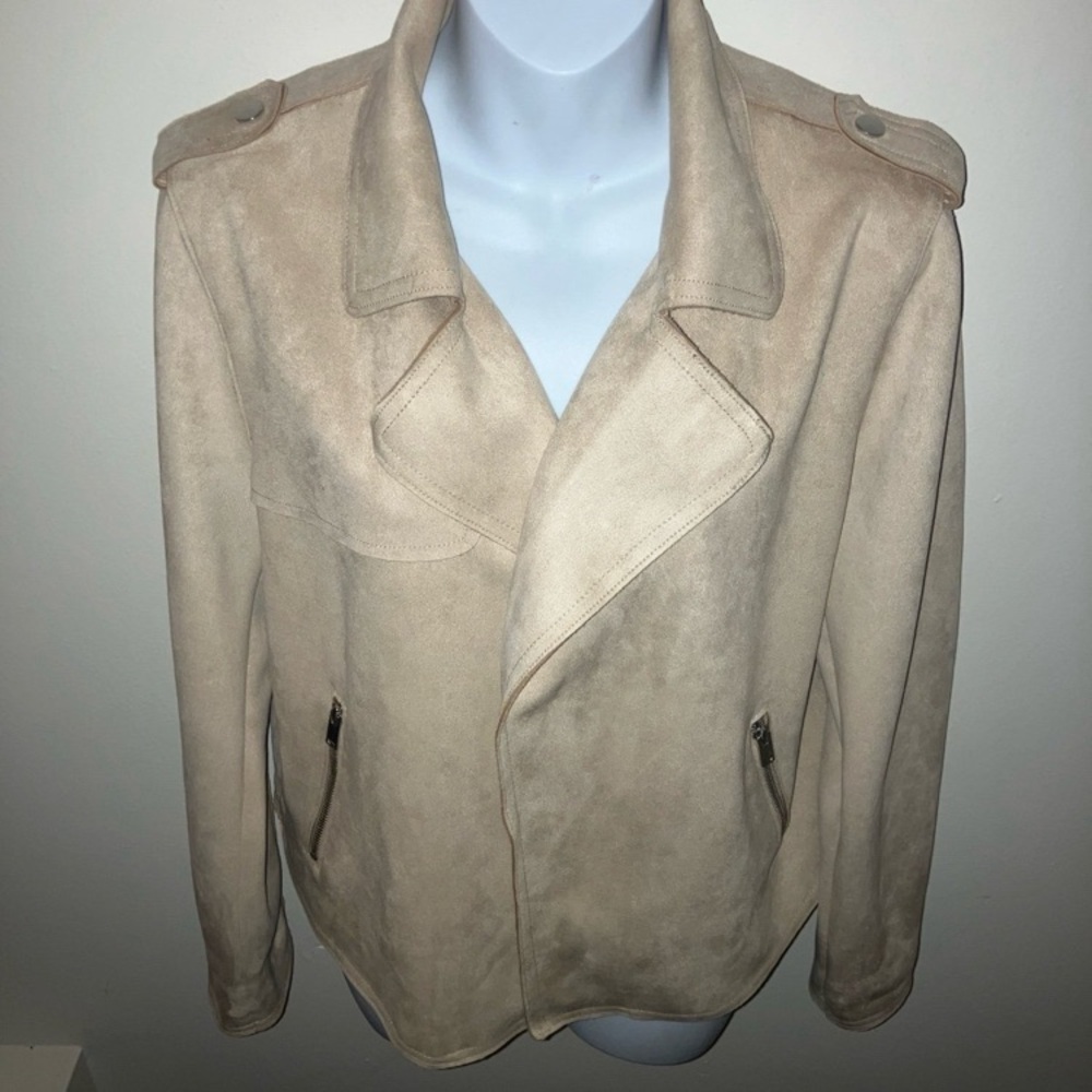 Women’s Faux Leather Jacket